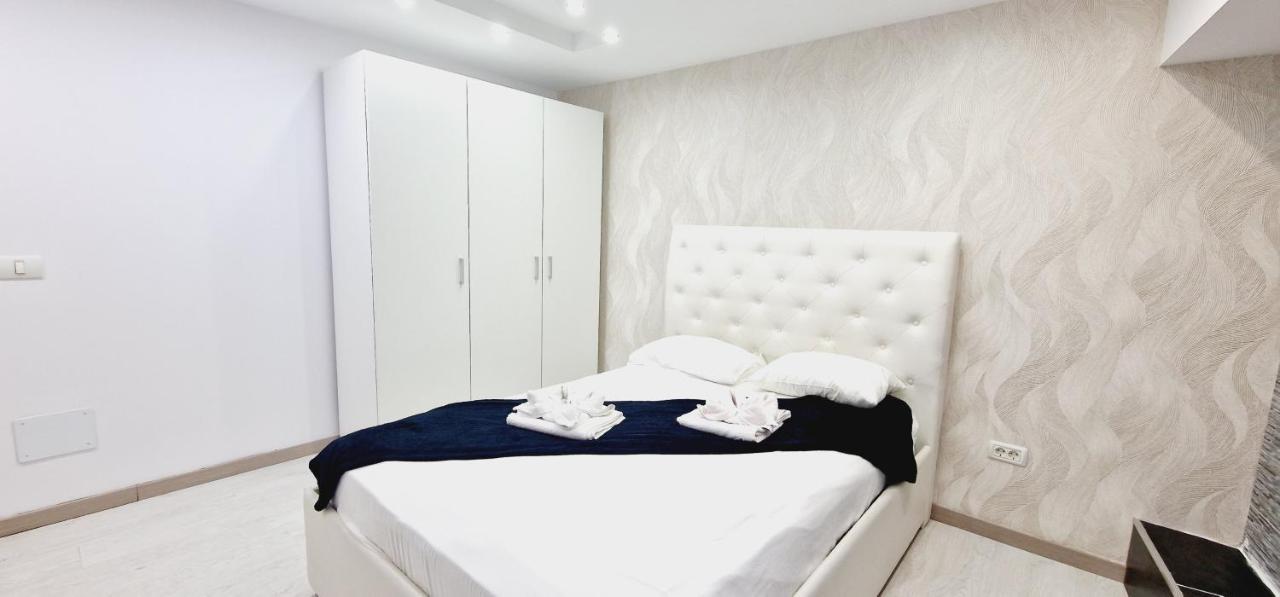 Elegant 3 Bedrooms, Wifi Free Адехе Экстерьер фото